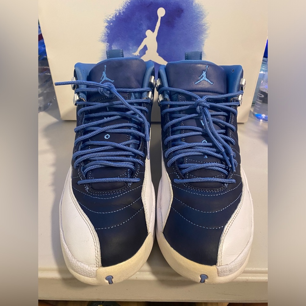 Jordan 12 - Picture 2 of 7